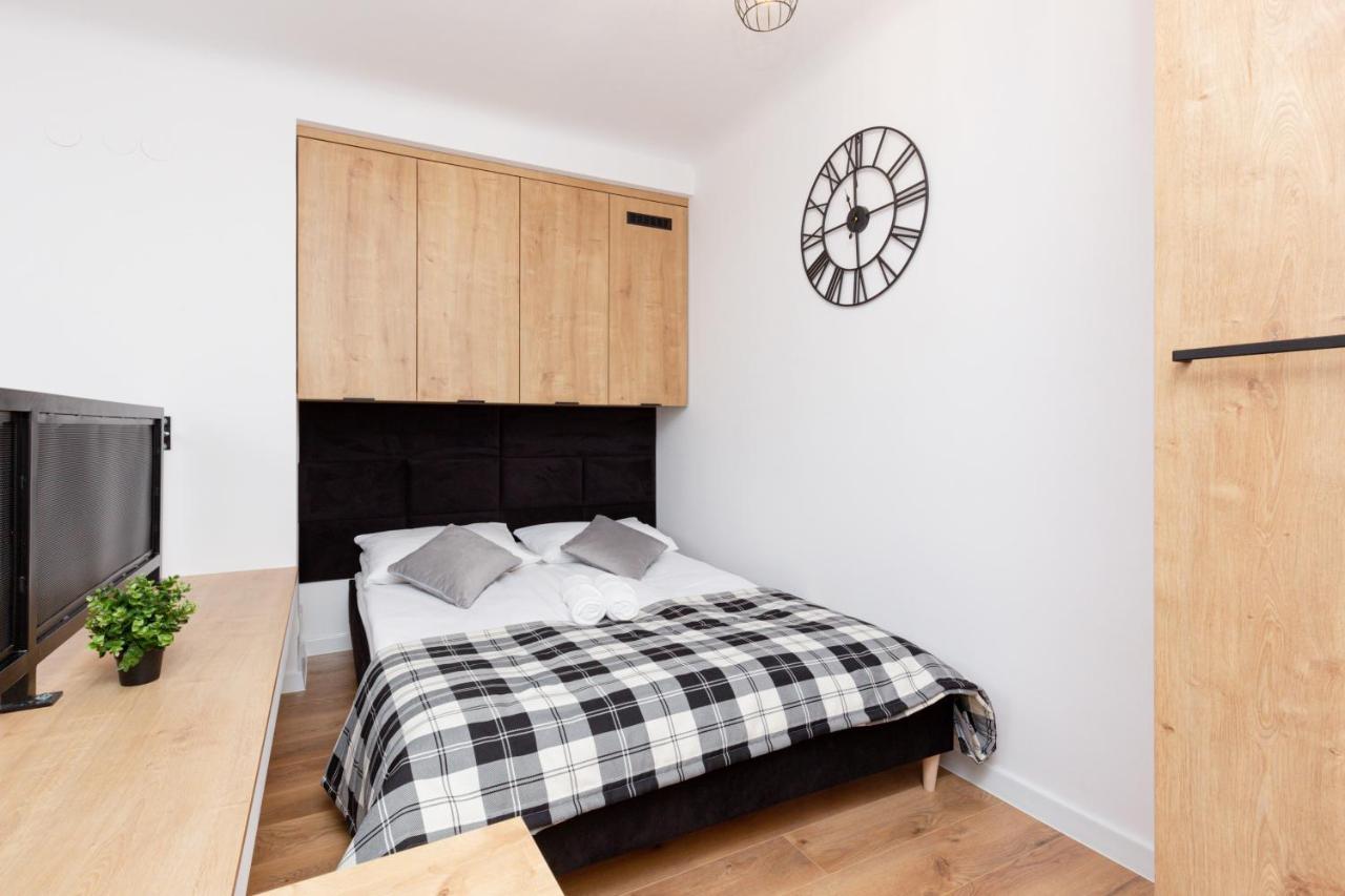 City Center Mezzanine Studio Chmielna By Noclegi Renters 华沙 外观 照片