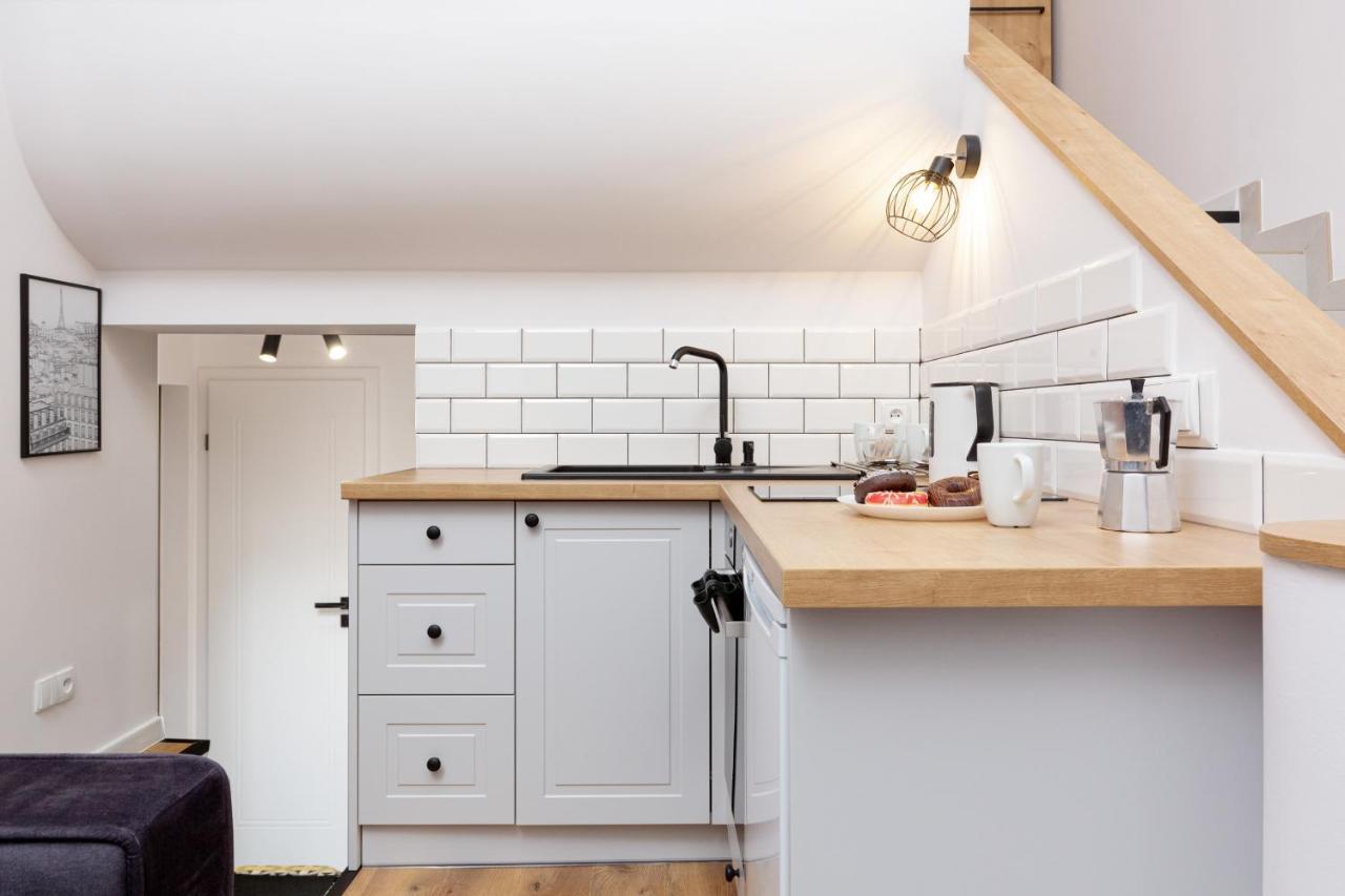 City Center Mezzanine Studio Chmielna By Noclegi Renters 华沙 外观 照片